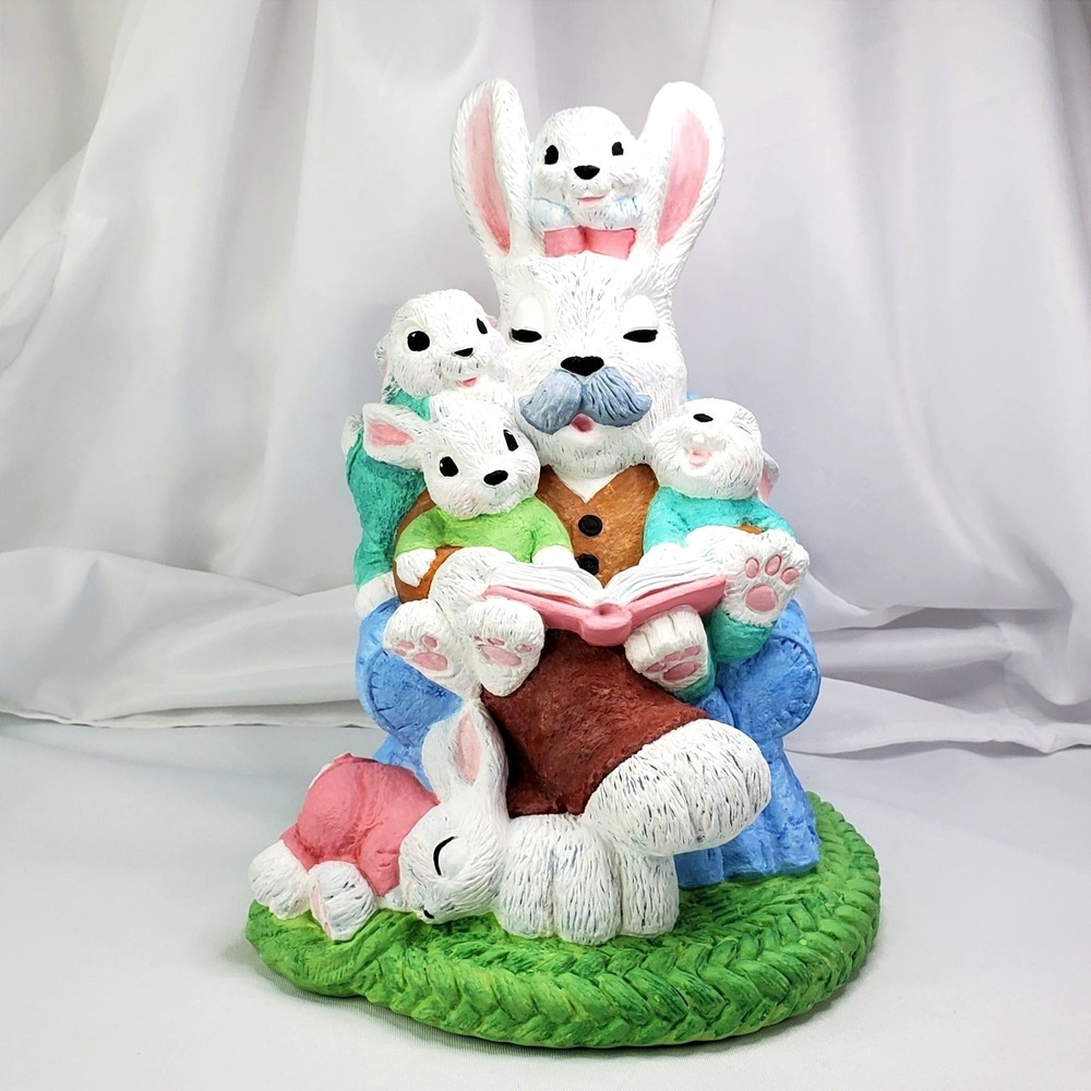 VTG 1994 Easter Bunny Rabbits Grandpa & Kids Large Ceramic Decoration‎ 10" Tall